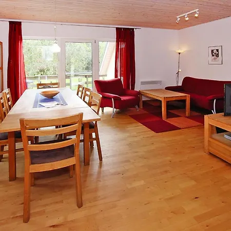 Familienfreundliches Ferienhaus Mit Kamin In Babke Holiday home *