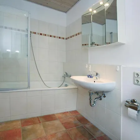 Holiday home Familienfreundliches Ferienhaus Mit Kamin In Babke Mirow