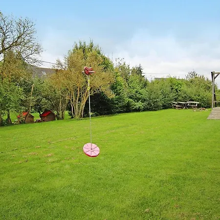 Holiday home Familienfreundliches Ferienhaus Mit Kamin In Babke Mirow